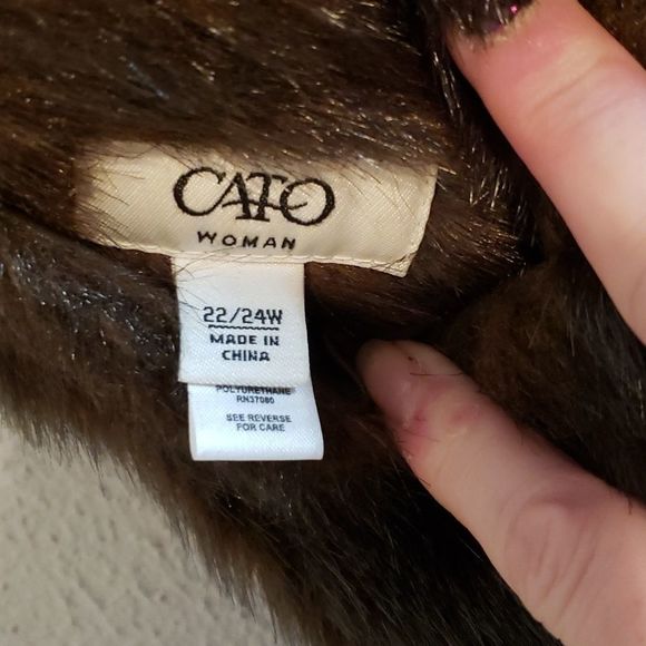 Cato Faux Fur Reversible Vest Size 22/24W - Picture 5 of 11